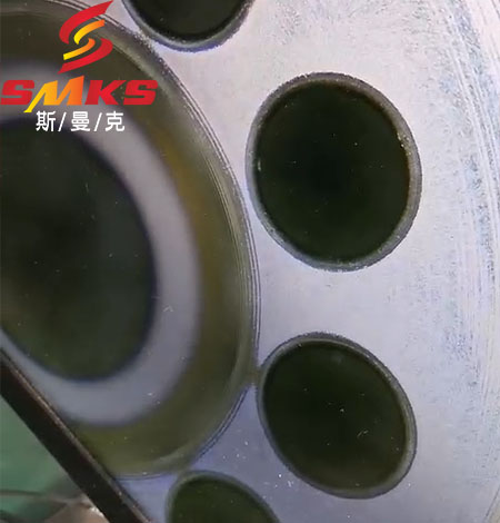 <a href='//www.jacobled.com/www/' target='_blank'><u>交叉孔去毛刺</u></a>